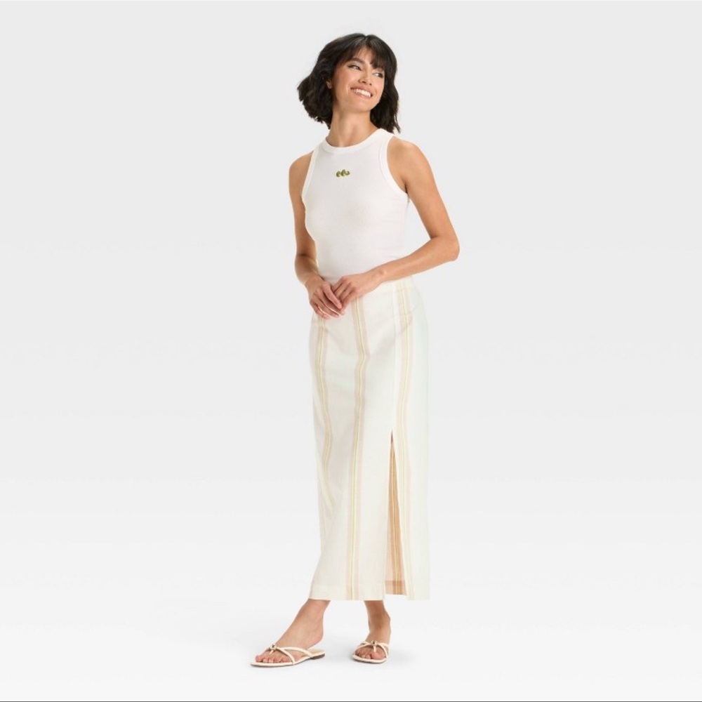 Elegant Cream Striped Women's Skirt